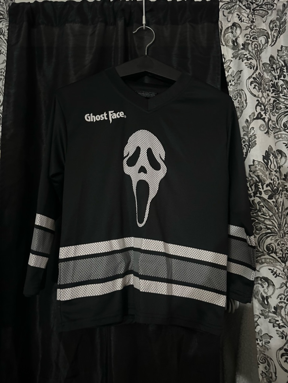 #12 Ghost Face Black Kids Hockey Jersey with White Graphic